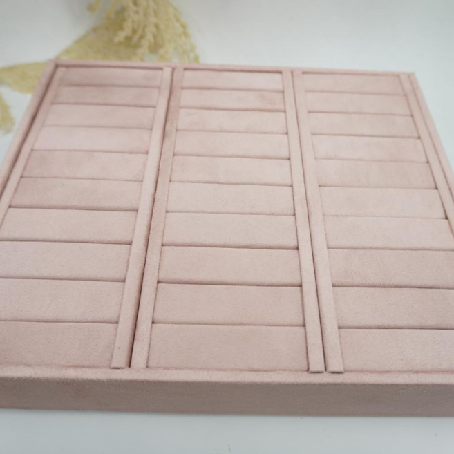 Placa de pulsera de tres filas