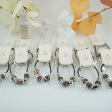 Pulseras trenzada negra con cuentas Vie Or 12 uds - I35