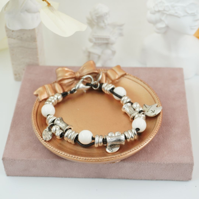 Pulseras con cuentas y detalles metálicos Vie Or 12 uds - I35