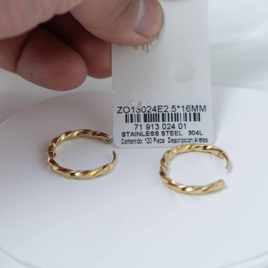 Aretes ZO13024E/2.5*16MM Dorado Acero Inoxidable