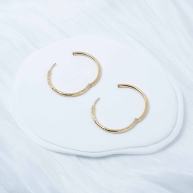 ARETES ZO13033E/2.5*30MM Dorado Acero Inoxidable -F47