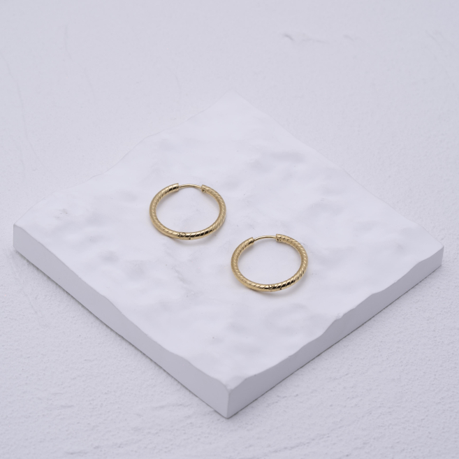 ARETES ZO13030E/2.5*20MM Dorado Acero Inoxidable -F41