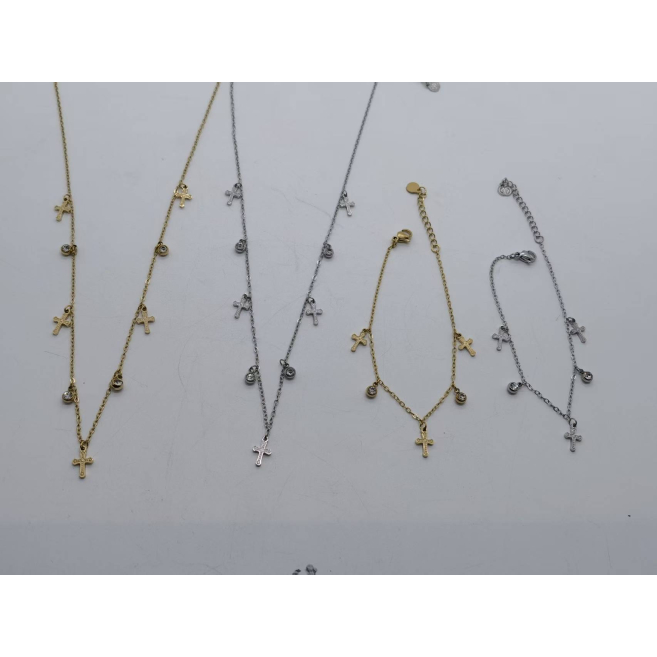 COLLAR Y00786 DORADO Acero Inoxidable