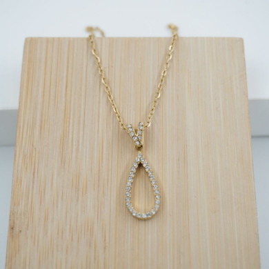 COLLAR ZO11849N DORADO Acero Inoxidable