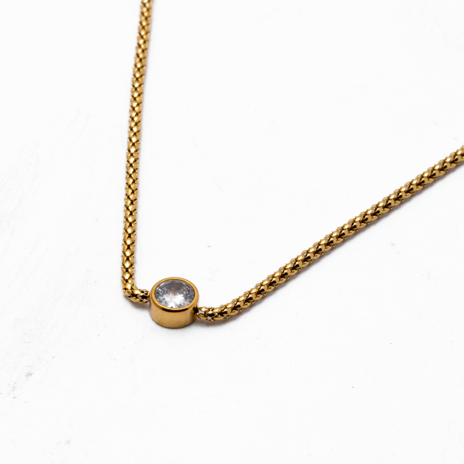 COLLAR ZO13481N DORADO Acero Inoxidable 2D22
