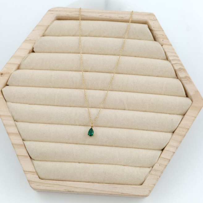 COLLAR ZO8370N DORADO VERDE ACERO INOXIDABLE E12